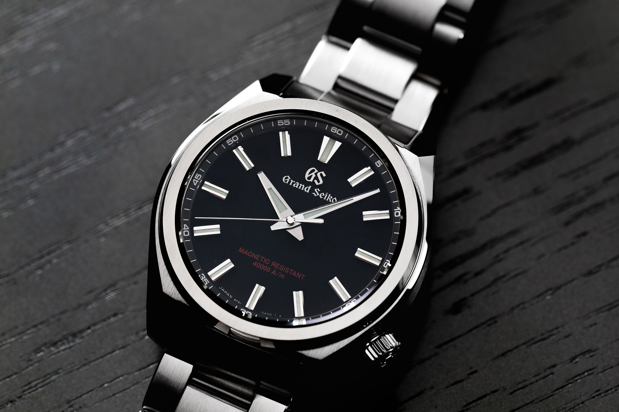 Grand seiko shop antimagnetic quartz